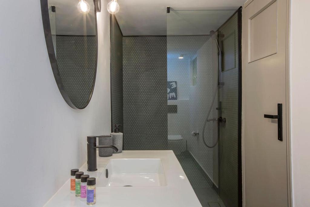 אתונה Petra & Phos Acropolis Luxury Apartments מראה חיצוני תמונה